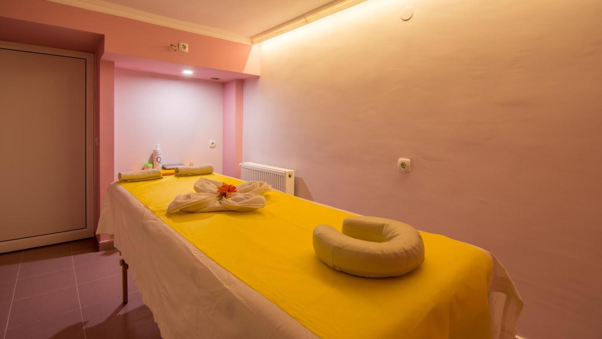 Family Hotel IV Velingrad Extérieur photo