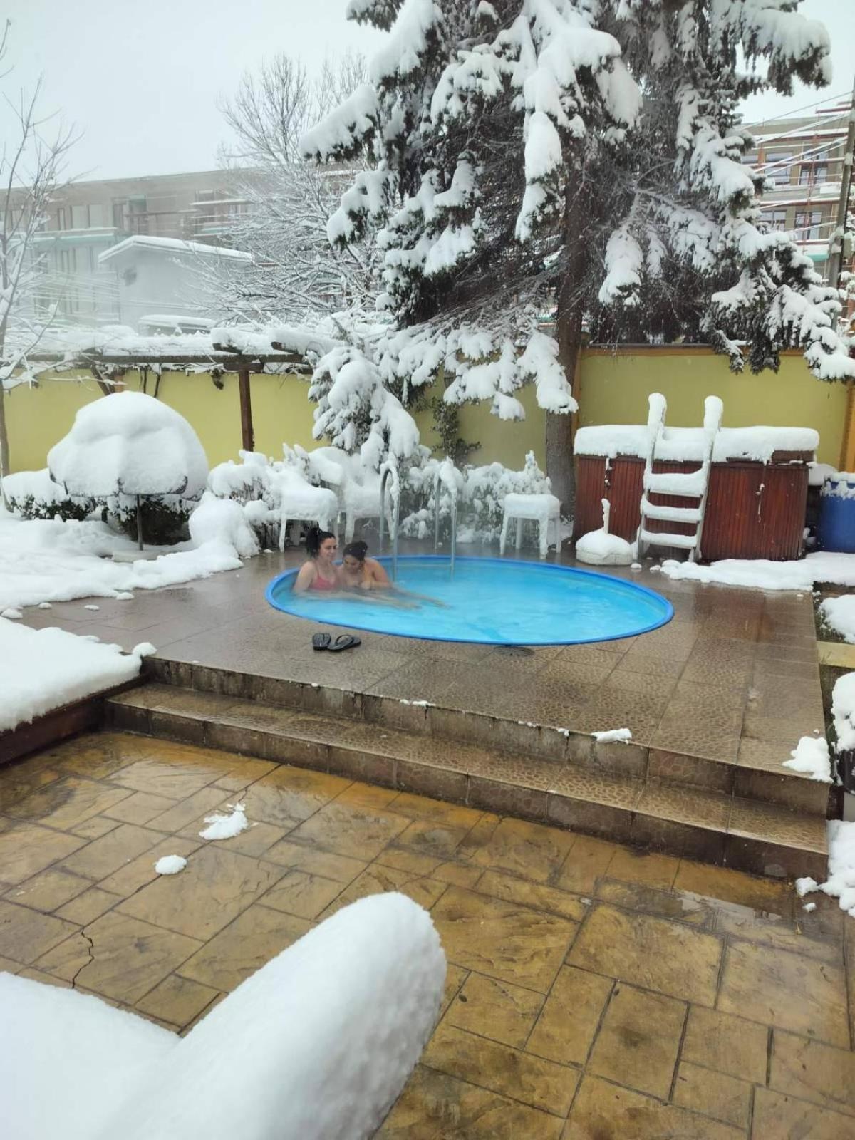Family Hotel IV Velingrad Extérieur photo