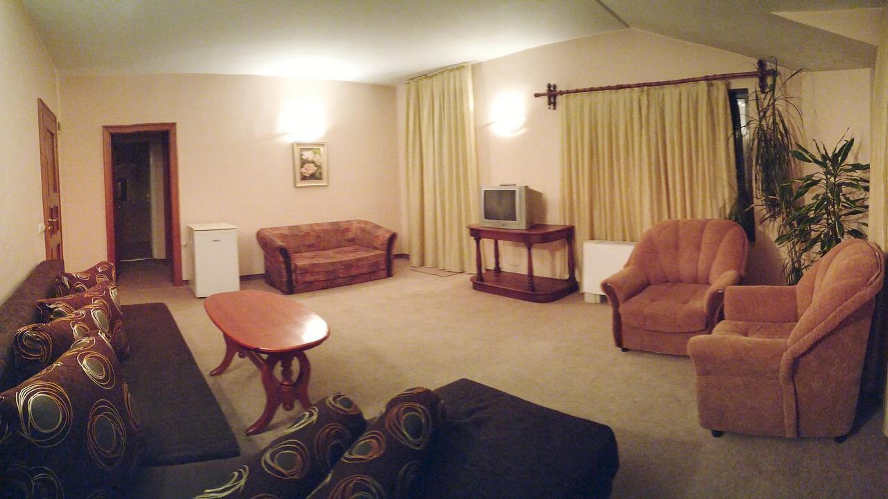 Family Hotel IV Velingrad Extérieur photo